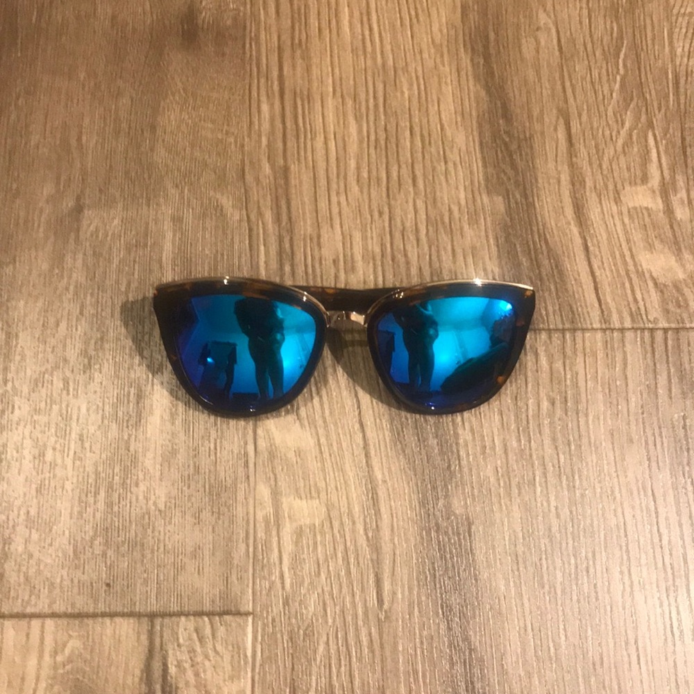 Brand New Diffy Sunglasses